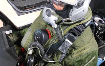 La future tenue NRBC de l’armée de l’Air – Air et Cosmos