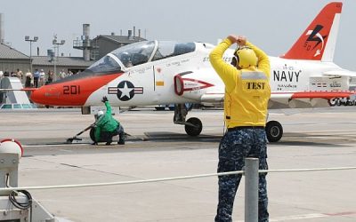 Essai de catapulte électromagnétique à bord de l’USS Gerald R Ford – Air et Cosmos