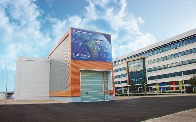 Les prises de commandes de Thales s’envolent grâce à de gros contrats – Défense