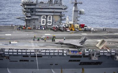 Fissures sur un longeron d’aile du F-35C – Air&Cosmos