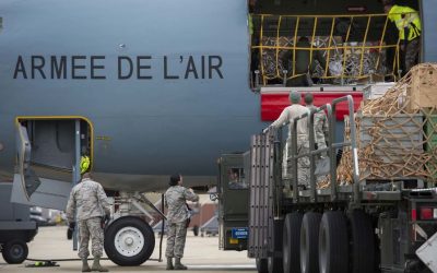 La défense prévoit 13 000 recrutements en 2016