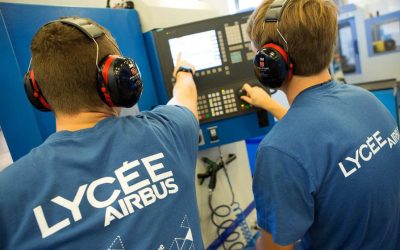 Malgré sa réorganisation, Airbus recrute… y compris via son propre lycée à Toulouse