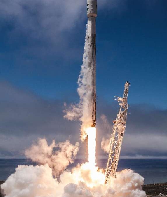 Dix sur dix pour SpaceX – Air&Cosmos
