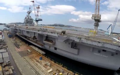 [Vidéo] Entièrement rénové, le porte-avions Charles de Gaulle prêt à accueillir Emmanuel Macron