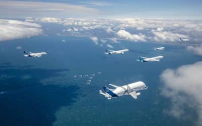 [Vidéo] La flotte Airbus parade dans le ciel de Toulouse pour son cinquantième anniversaire – L&rsquo;Usine Aéro