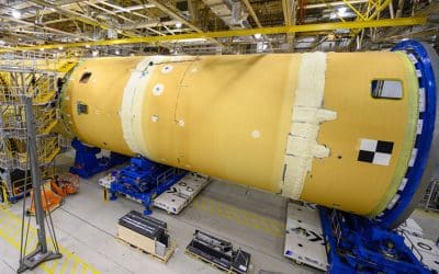 [Sortie d&rsquo;usine] La NASA et Boeing assemblent la fusée Space Launch System – Sortie d&rsquo;usine