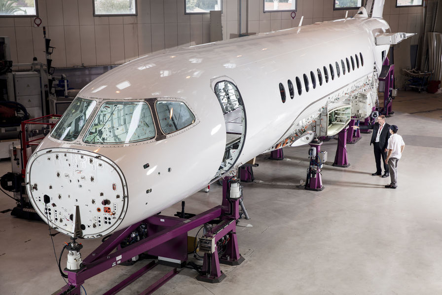 [En images] Dassault Aviation poursuit l’assemblage du Falcon 6X dans les temps