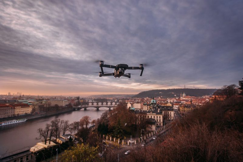La FAA veut tester une dizaine de technologies de détection des drones dans les zones aéroportuaires