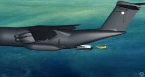 Un avion de transport A400M va bientôt tester la capacité de larguer des « effecteurs connectés » en vol