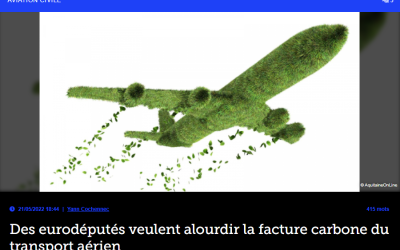 Des eurodéputés veulent alourdir la facture carbone du transport aérien