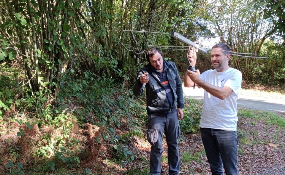 Dans l’Orne, les radioamateurs de la Sécurité civile entraînés à la recherche de balise aéronautique