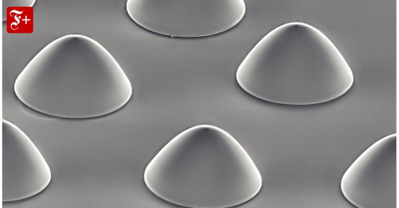 L’impression 3D fonctionne désormais aussi avec du verre et même dans la gamme nano
