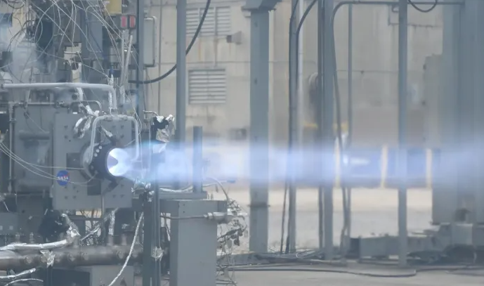 Avez-vous entendu parler du moteur de fusée à détonation rotative imprimé en 3D que la NASA a récemment testé ?