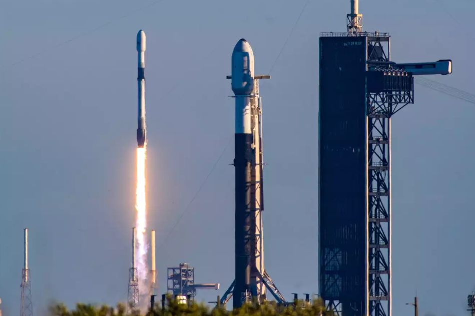 SpaceX donne le tournis