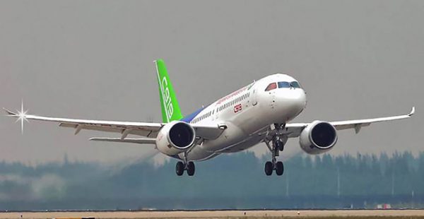 Des C919 et ARJ21 chinois en vols de démonstration au Vietnam