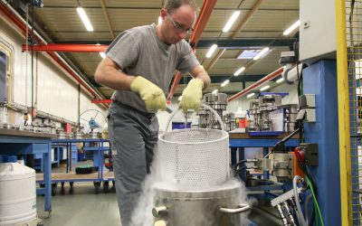 «Je ne vais pas fatiguer mes équipes à faire des plans A ou B» : Comment les industriels français s’adaptent au retour de Donald Trump