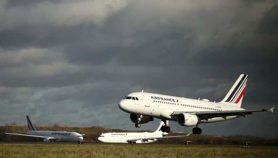 Carburants d’aviation durables : le gouvernement débloque enfin Carb Aero mais divise l’enveloppe par deux
