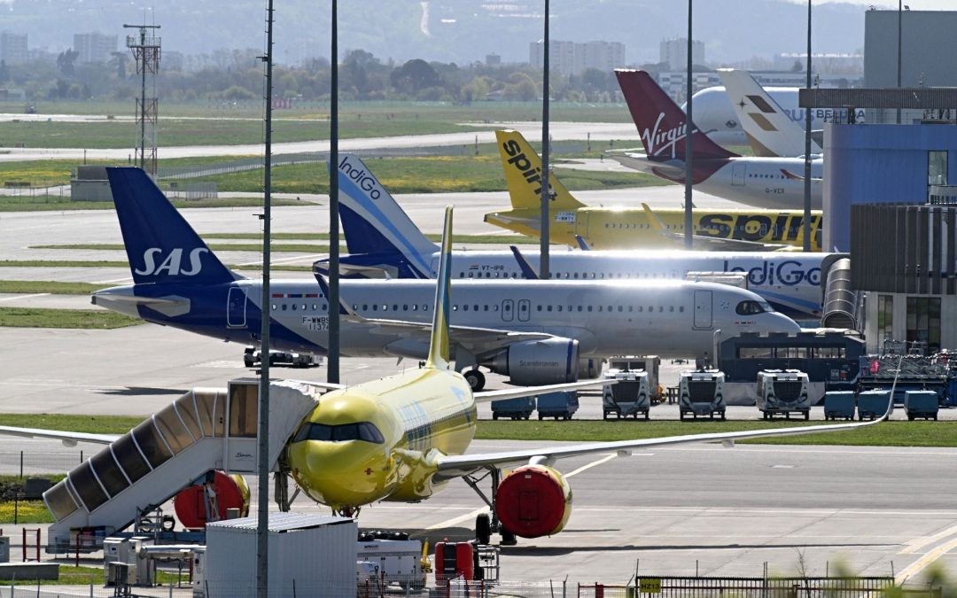 Airbus affiche sa santé financière face à Boeing et va augmenter la cadence pour l’A320, l’avion le plus vendu au monde