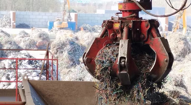 Métaux critiques : le fonds d’investissement français patine dans un contexte de concurrence internationale exacerbée