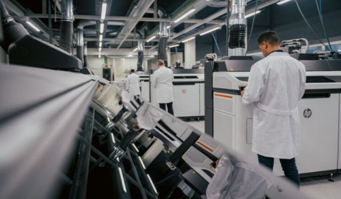 Pourquoi HP AM fait de la fabrication locale une priorité stratégique