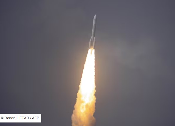 Après la réussite de la première mission pour la constellation LEO, Arianespace et Amazon envisagent 4 à 5 tirs supplémentaires d’Ariane 6 dès 2026