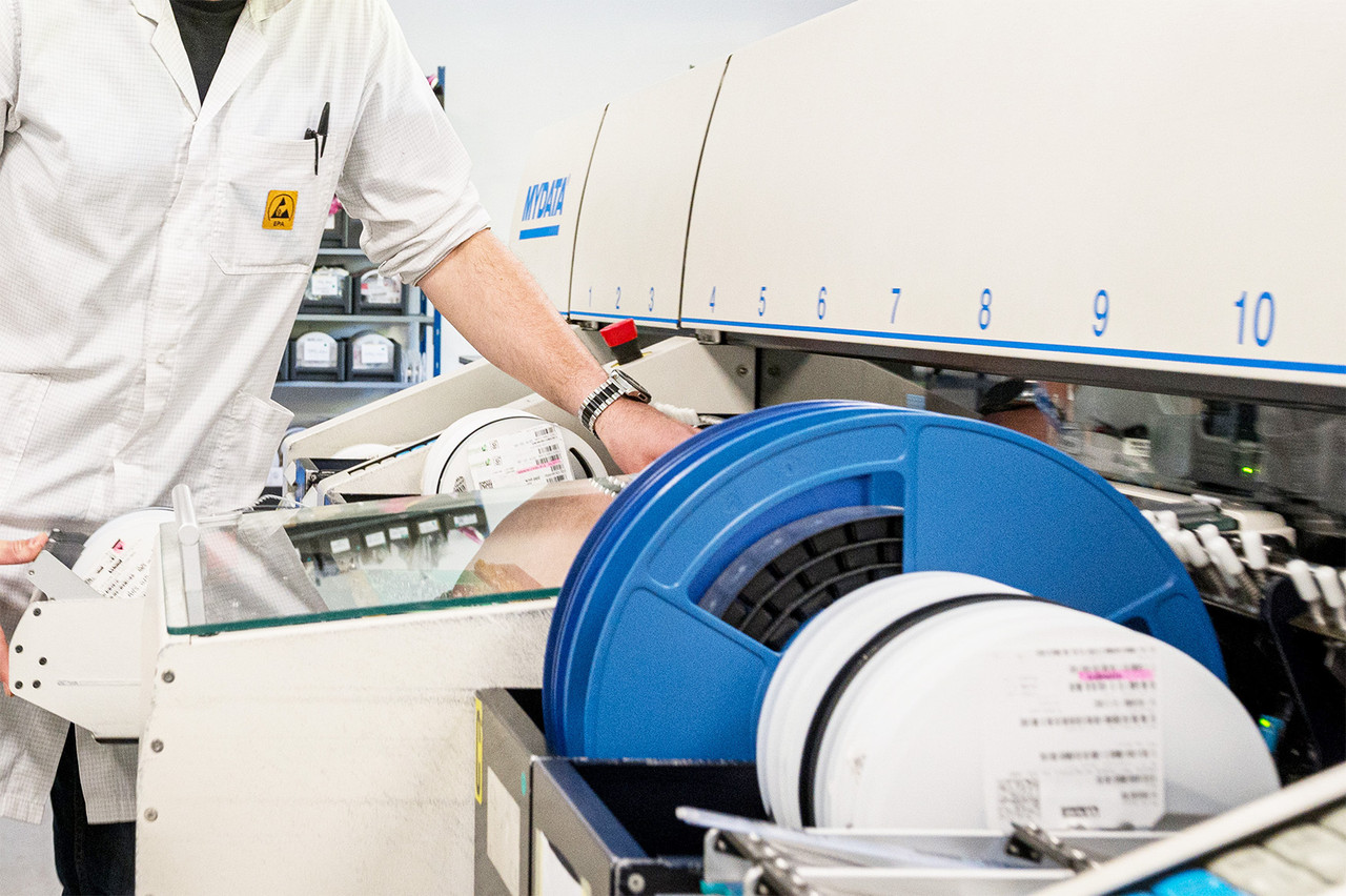 Expert en électronique de puissance, Power System Technology renforce la standardisation de ses convertisseurs