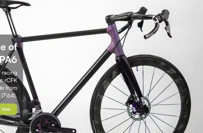 Un vélo de route réparable, une technologie sans fixations ni adhésifs