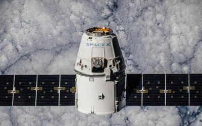 En microgravité, des cubes de graphène propulsés par laser ouvrent la voie à une propulsion spatiale sans carburant