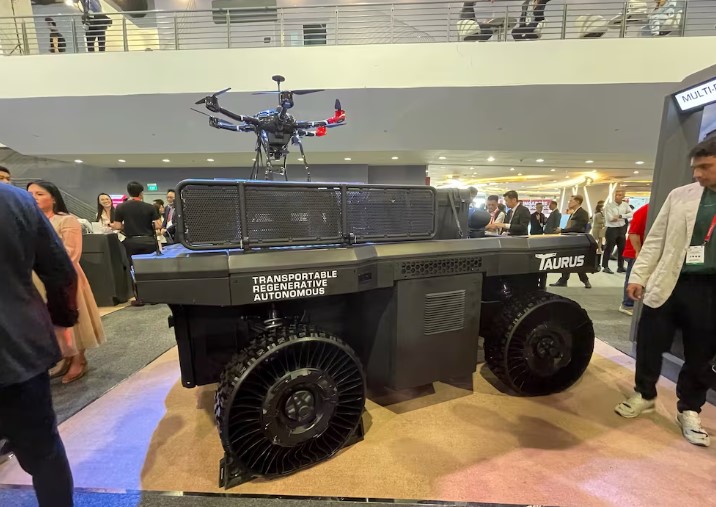 ST Engineering unveils wheeled ground robot equipped with aerial drone