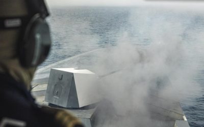 Grâce à sa nouvelle conduite de tir, la frégate Normandie est encore plus efficace contre la menace des drones