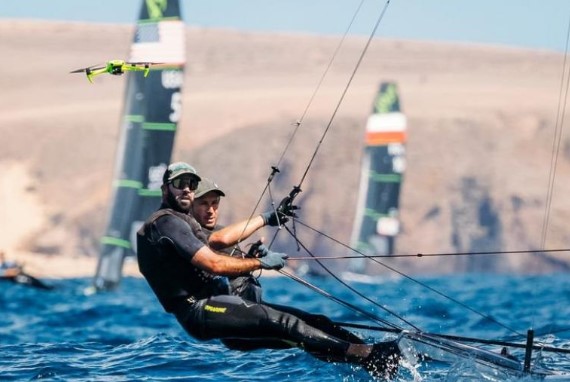 Tactique, réglages, espionnage : le drone, nouvel allié des entraîneurs de voile olympique