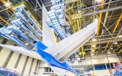 Airbus : pour répondre à la demande mondiale, une usine à Séville transforme des avions civils en appareils militaires