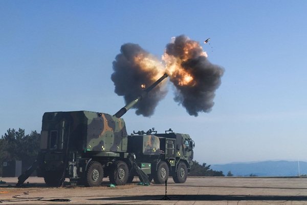 Pour moderniser son artillerie, l’US Army préfère le K9 Thunder sud-coréen au CAESAr français