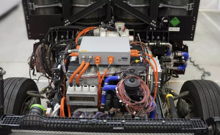 Jusqu&rsquo;à 360 kW… EKPO va tester sa pile hydrogène XXL sur un camion de 40 tonnes