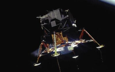 eVTOL UAS with Lunar Lander Trajectory